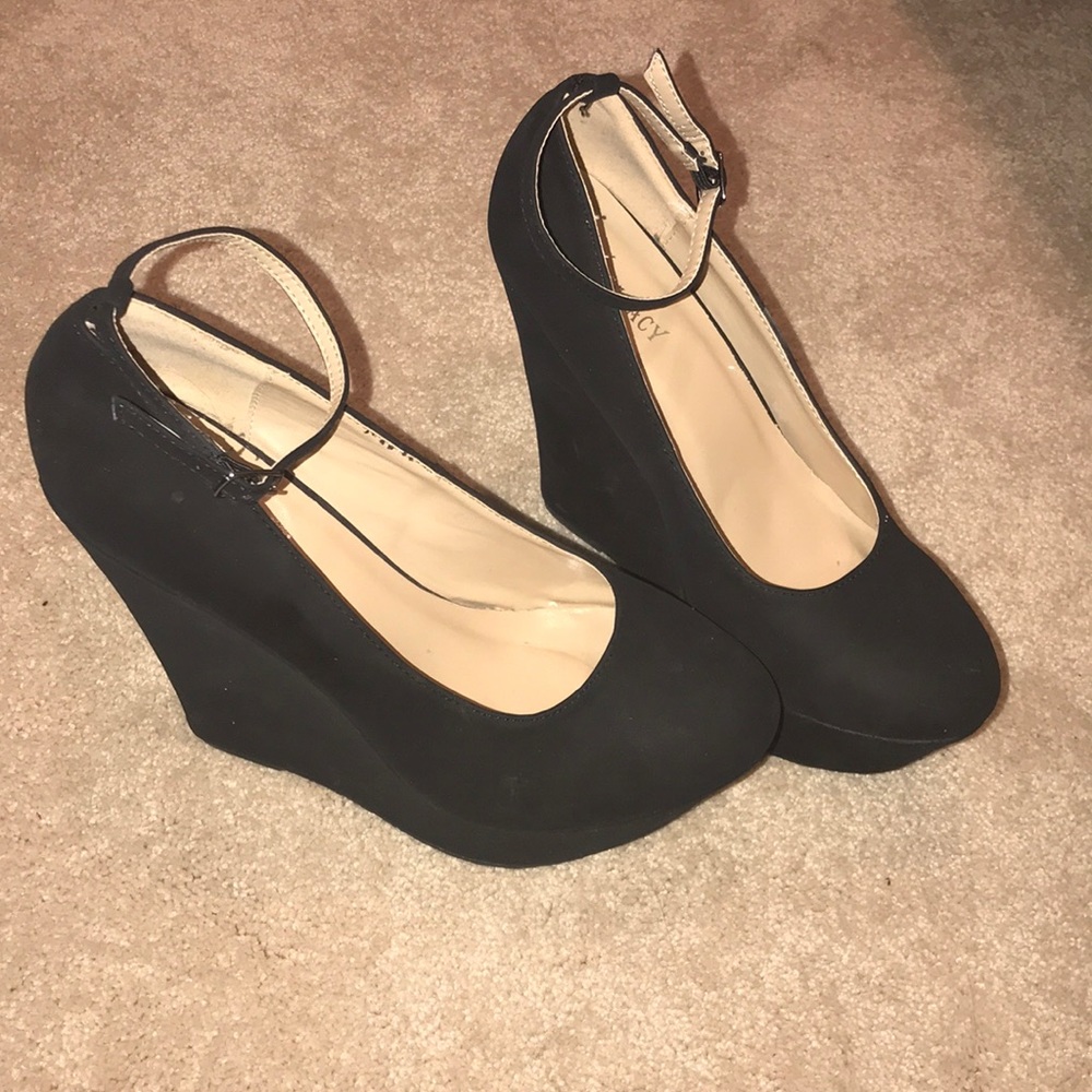 Platform suede heels
